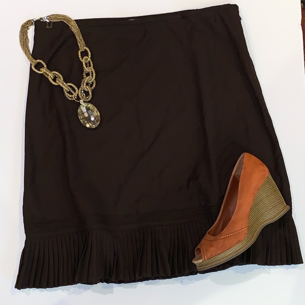 Dark Brown Pleated Skirt